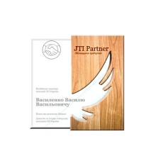 Приз скляний JTI Partner