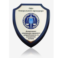 Диплом 184*222 мм у формі щита