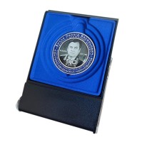 Медаль травлена у футлярі 